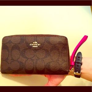 Never Used Coach Wristlet